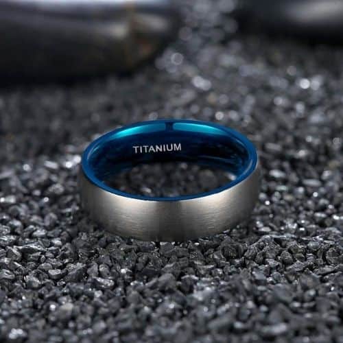 Silberner und blauer Titanring für Männer, moderner Stil, traditionelles Design