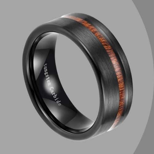 Gebürsteter schwarzer Herrenring mit Holzbandrille 8mm Wolfram