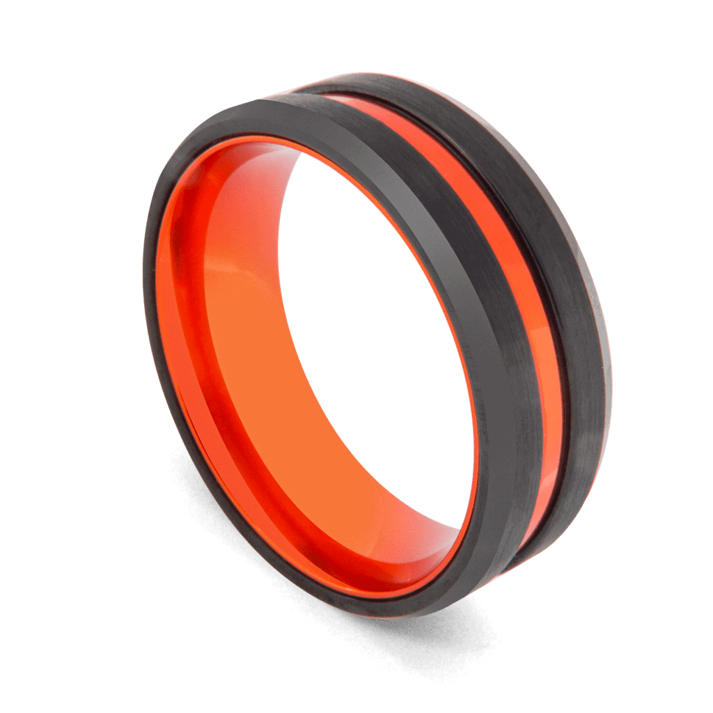 Aptitude - Ring für Männer - Schwarzes Wolfram mit leuchtend orangefarbener Rille