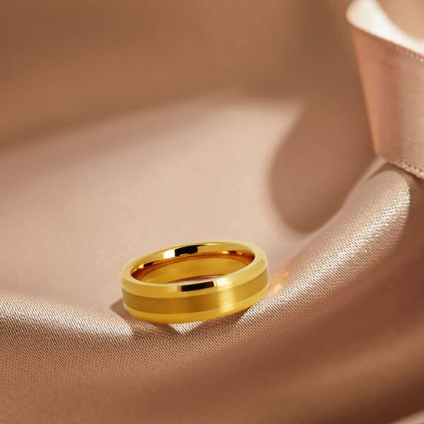 Eleganter Goldring für Männer